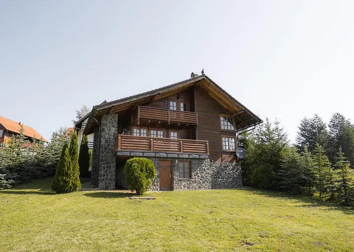 Pine Valley House