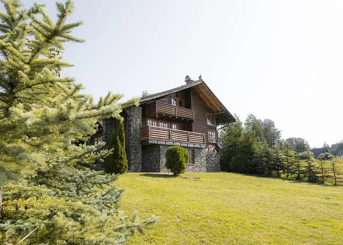 Pine Valley House