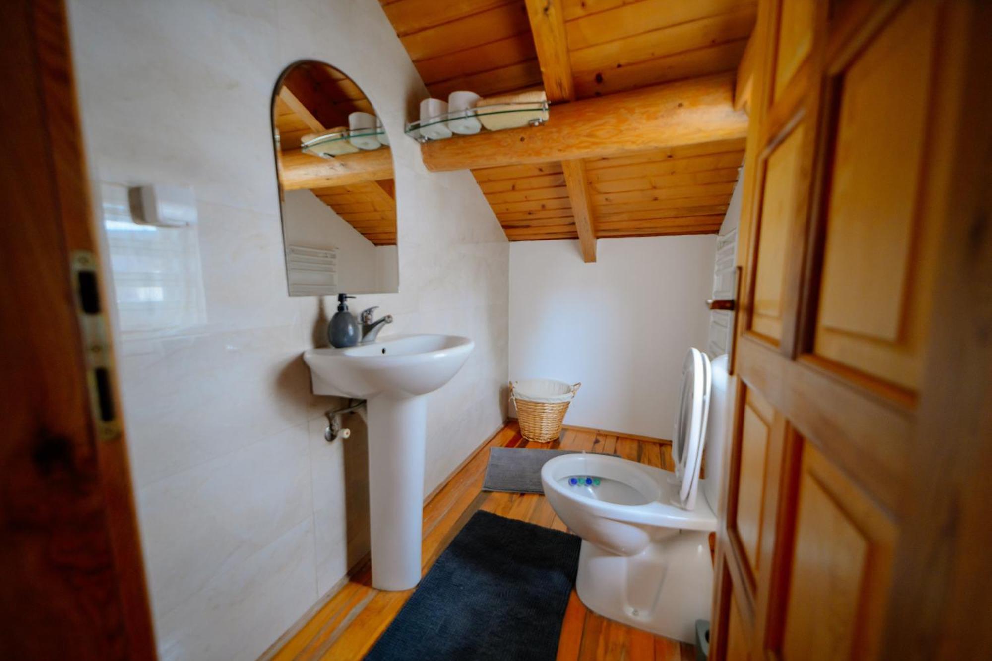 Pine Valley House